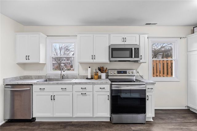 1162 Hampton Drive, Victor, NY 14564