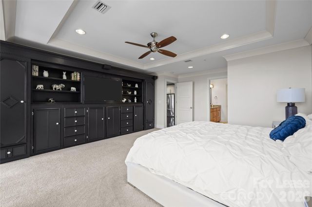 222 S Caldwell Street 1601, Charlotte, NC 28202