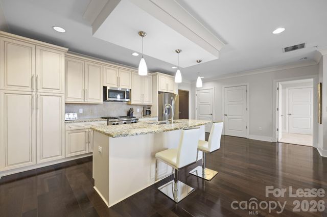 222 S Caldwell Street 1601, Charlotte, NC 28202