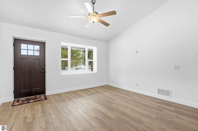 3494 Gleaner Hall Road, Kingsley, MI 49649