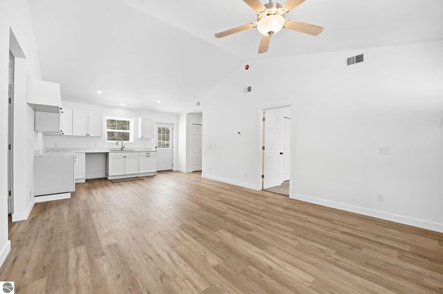 3494 Gleaner Hall Road, Kingsley, MI 49649