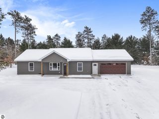 3494 Gleaner Hall Road, Kingsley, MI 49649