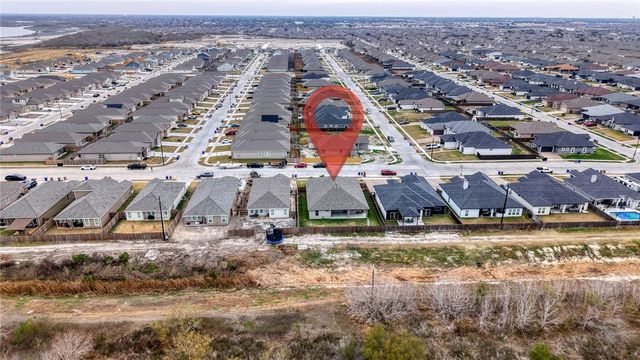 7934 Krypton Dr, Corpus Christi, TX 78414