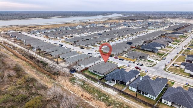 7934 Krypton Dr, Corpus Christi, TX 78414