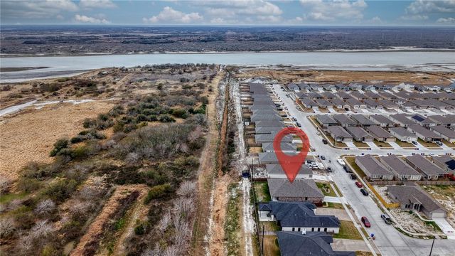 7934 Krypton Dr, Corpus Christi, TX 78414