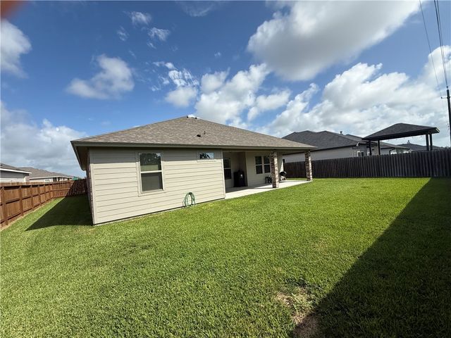 7934 Krypton Dr, Corpus Christi, TX 78414