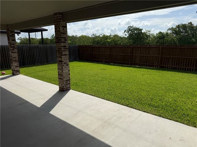 7934 Krypton Dr, Corpus Christi, TX 78414