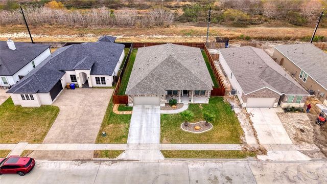 7934 Krypton Dr, Corpus Christi, TX 78414