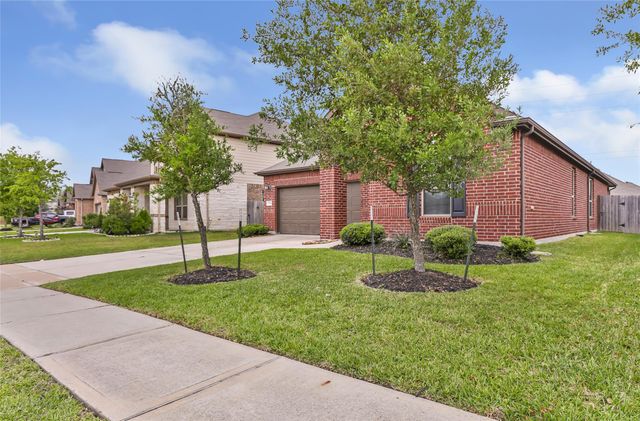 15334 Rosehill Summit Lane, Houston, TX 77044