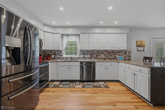 40 Whitetail Drive, Parkersburg, WV 26104