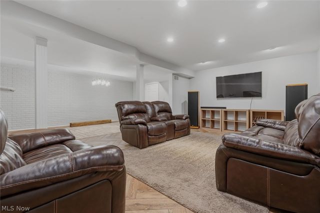 40 Whitetail Drive, Parkersburg, WV 26104