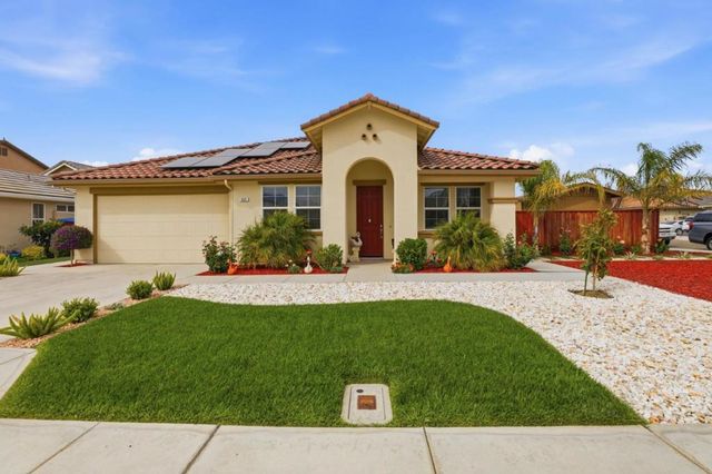 805 Klamath Way, Hollister, CA 95023