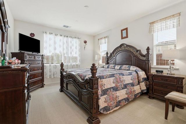 805 Klamath Way, Hollister, CA 95023