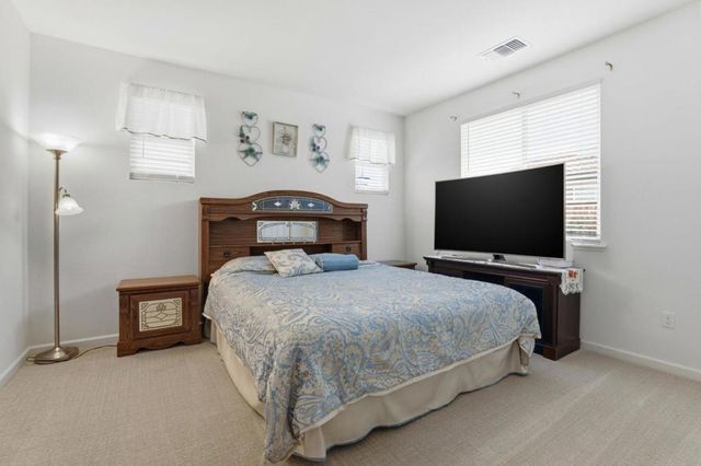 805 Klamath Way, Hollister, CA 95023