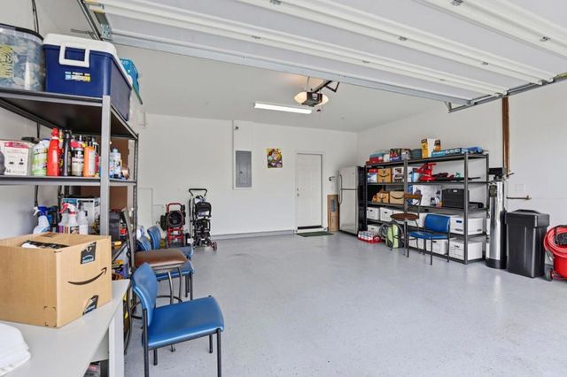 805 Klamath Way, Hollister, CA 95023