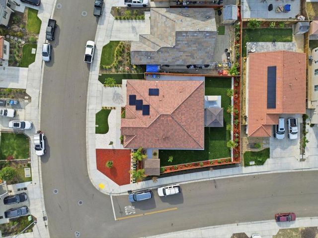 805 Klamath Way, Hollister, CA 95023