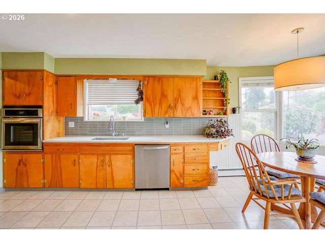7008 Nw CANYON CREST Loop, Vancouver, WA 98665