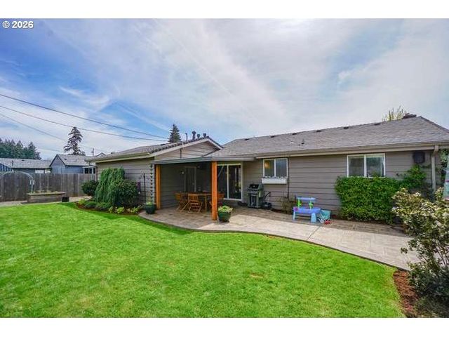 7008 Nw CANYON CREST Loop, Vancouver, WA 98665