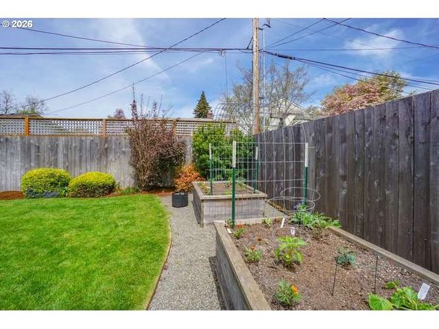 7008 Nw CANYON CREST Loop, Vancouver, WA 98665
