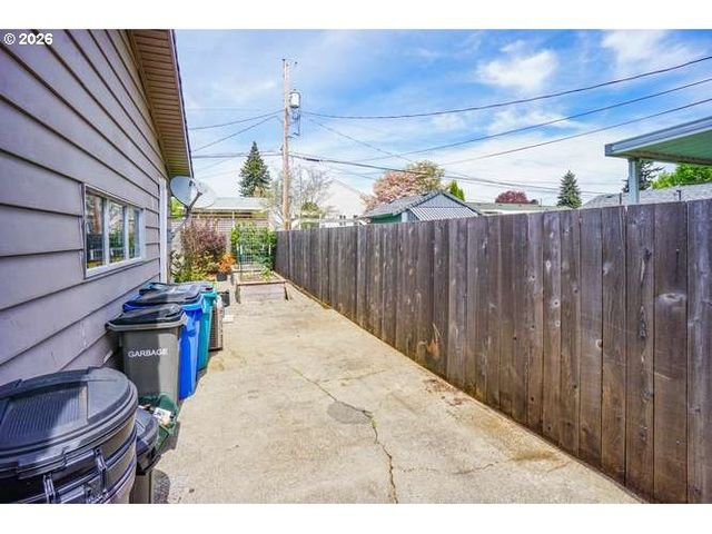 7008 Nw CANYON CREST Loop, Vancouver, WA 98665