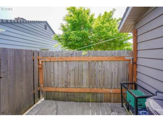 7008 Nw CANYON CREST Loop, Vancouver, WA 98665