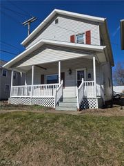 134 E Bowman Street 1/2, Wooster, OH 44691