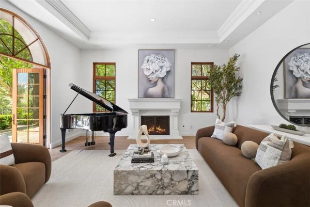 31 Black Hawk, Irvine, CA 92603