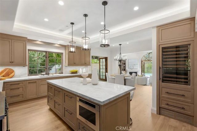 31 Black Hawk, Irvine, CA 92603