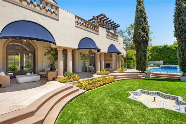 31 Black Hawk, Irvine, CA 92603