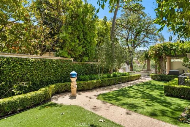 31 Black Hawk, Irvine, CA 92603