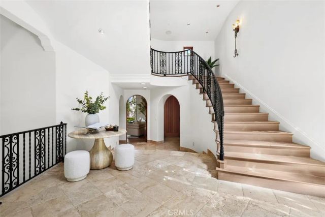 31 Black Hawk, Irvine, CA 92603