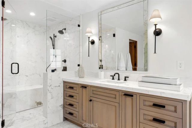 31 Black Hawk, Irvine, CA 92603