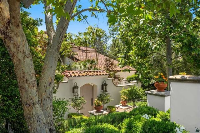 31 Black Hawk, Irvine, CA 92603