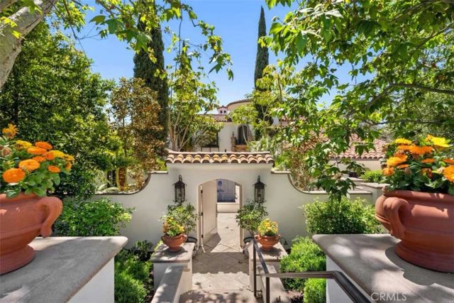 31 Black Hawk, Irvine, CA 92603