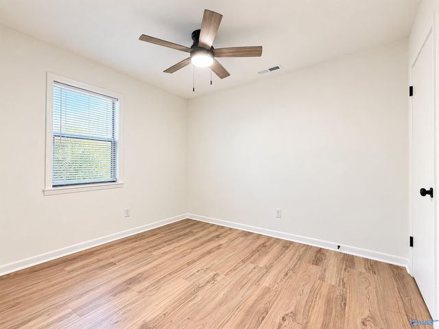 1000 Rhodes Street, Hartselle, AL 35640
