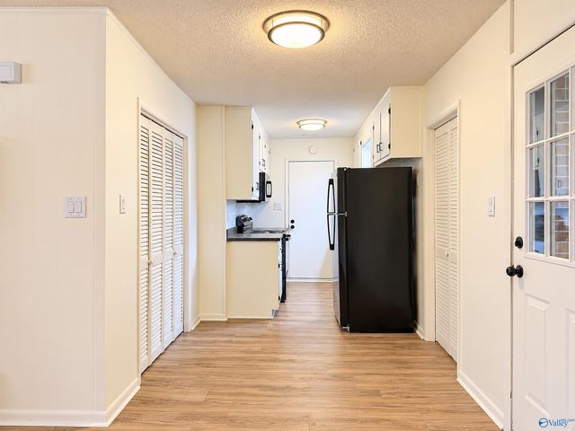 1000 Rhodes Street, Hartselle, AL 35640