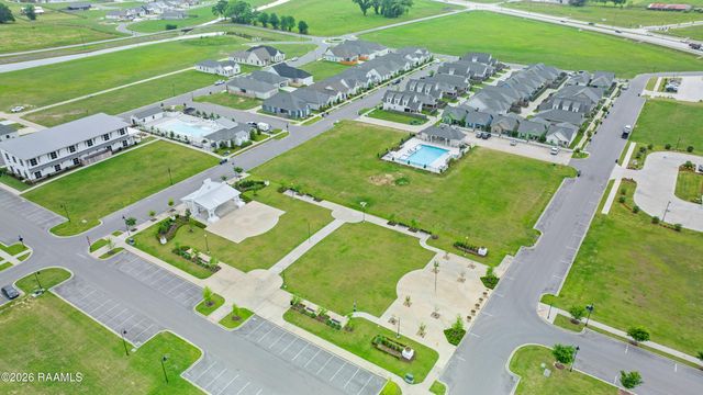 101 Oak Village Drive, Scott, LA 70583