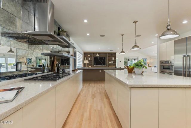 3446 Caribeth Drive, Encino, CA 91436