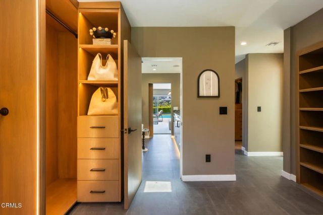 3446 Caribeth Drive, Encino, CA 91436