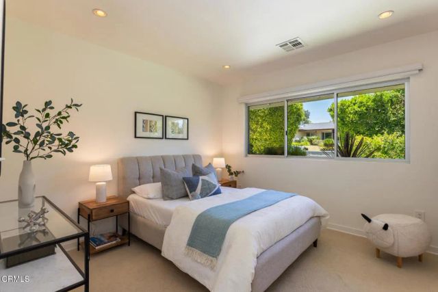 3446 Caribeth Drive, Encino, CA 91436