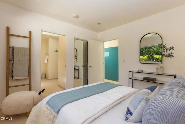 3446 Caribeth Drive, Encino, CA 91436