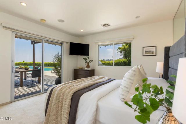 3446 Caribeth Drive, Encino, CA 91436