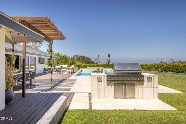 3446 Caribeth Drive, Encino, CA 91436