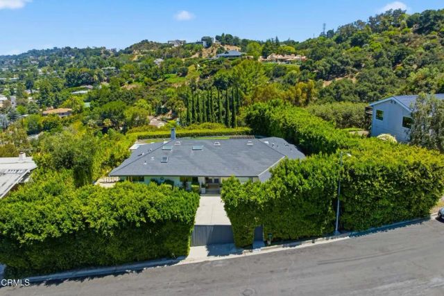 3446 Caribeth Drive, Encino, CA 91436
