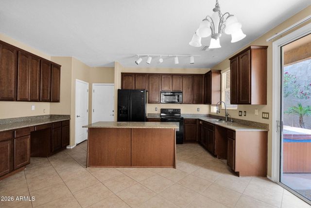 4321 E MILKY Way, Gilbert, AZ 85295