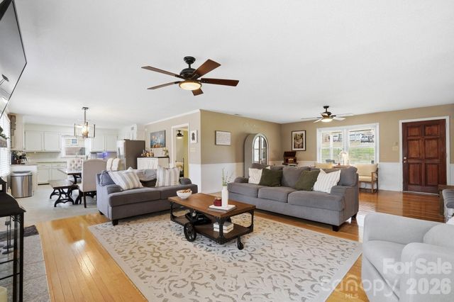 3228 Springfield Drive, Lincolnton, NC 28092