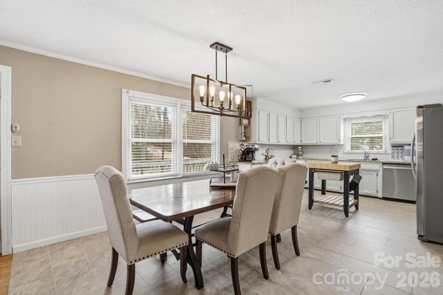 3228 Springfield Drive, Lincolnton, NC 28092