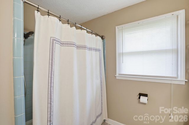 3228 Springfield Drive, Lincolnton, NC 28092