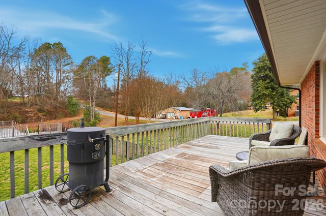 3228 Springfield Drive, Lincolnton, NC 28092