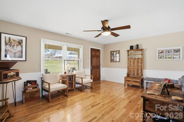 3228 Springfield Drive, Lincolnton, NC 28092